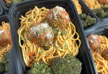 Spaghetti and Beef Meatballs Spaghetti and Beef Meatballs