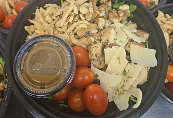 Spinach Chicken Salad W/ Balsamic Vinaigrette Spinach Chicken Salad W/ Balsamic Vinaigrette